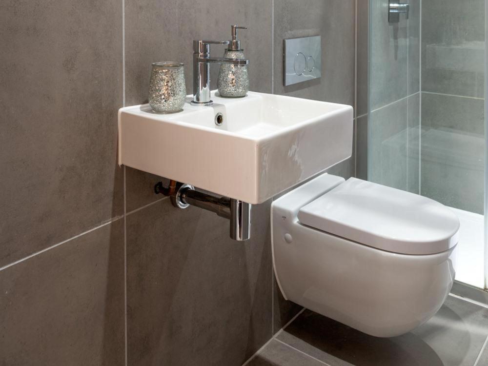 Central Tower Bridge Apartment Лондон Экстерьер фото